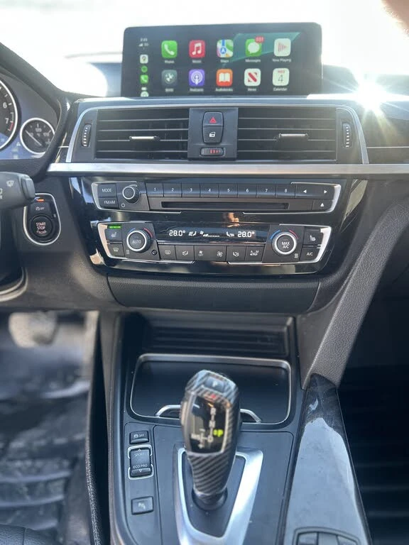 BMW 320 BMW 3 Series 320i xDriv* АвтоКредит* (Цена до БГ)  - изображение 9