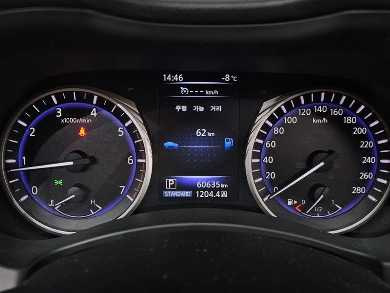 Infiniti Q50 2.2 ДИЗЕЛ, снимка 8 - Автомобили и джипове - 55976172