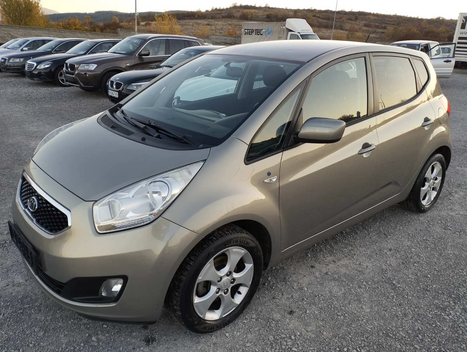 Kia Venga 1.4i EURO5B - [1] 