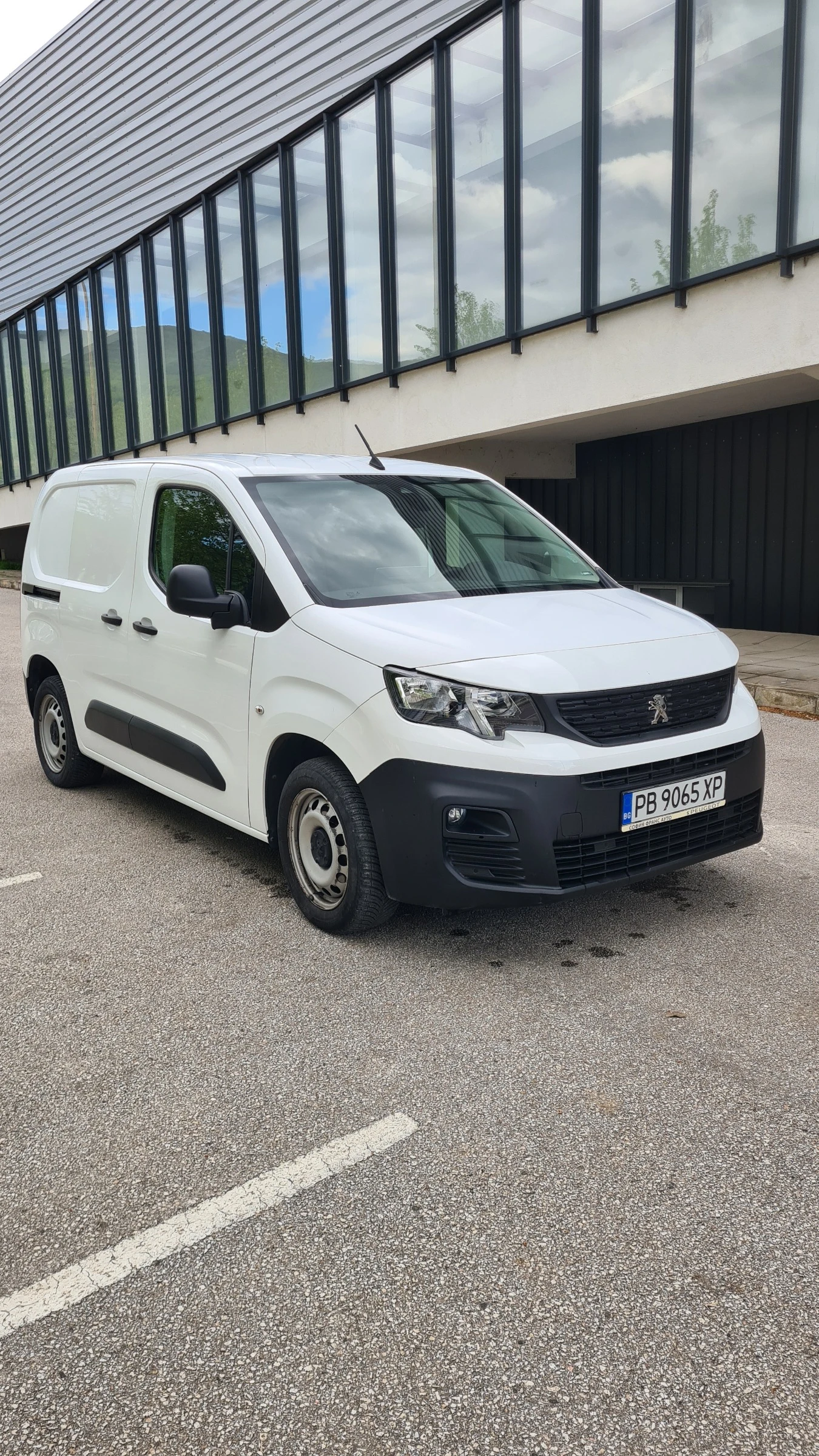 Peugeot Partner 1.5 BlueHdi 102 BVM5 - изображение 3