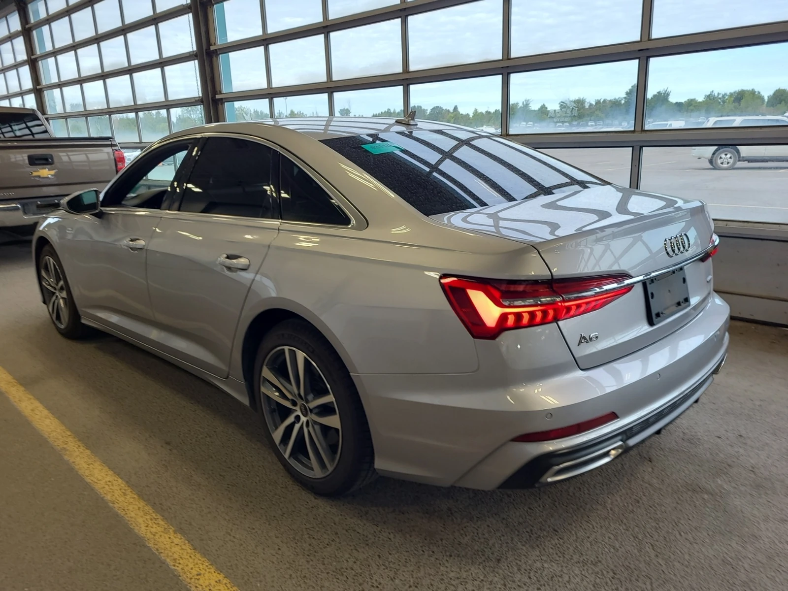 Audi A6 PROGRESSIV* CARFAX* АВТОФИНАНСИРАНЕ*  - изображение 4