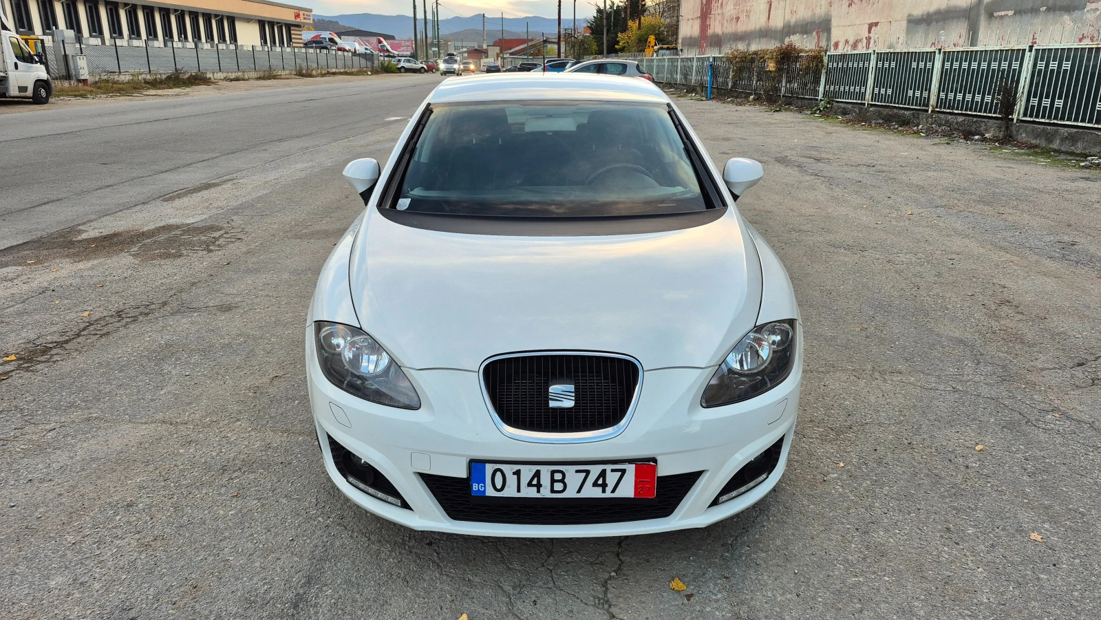Seat Leon 1.4I 86кс - Германия ОТЛИЧЕН - изображение 2