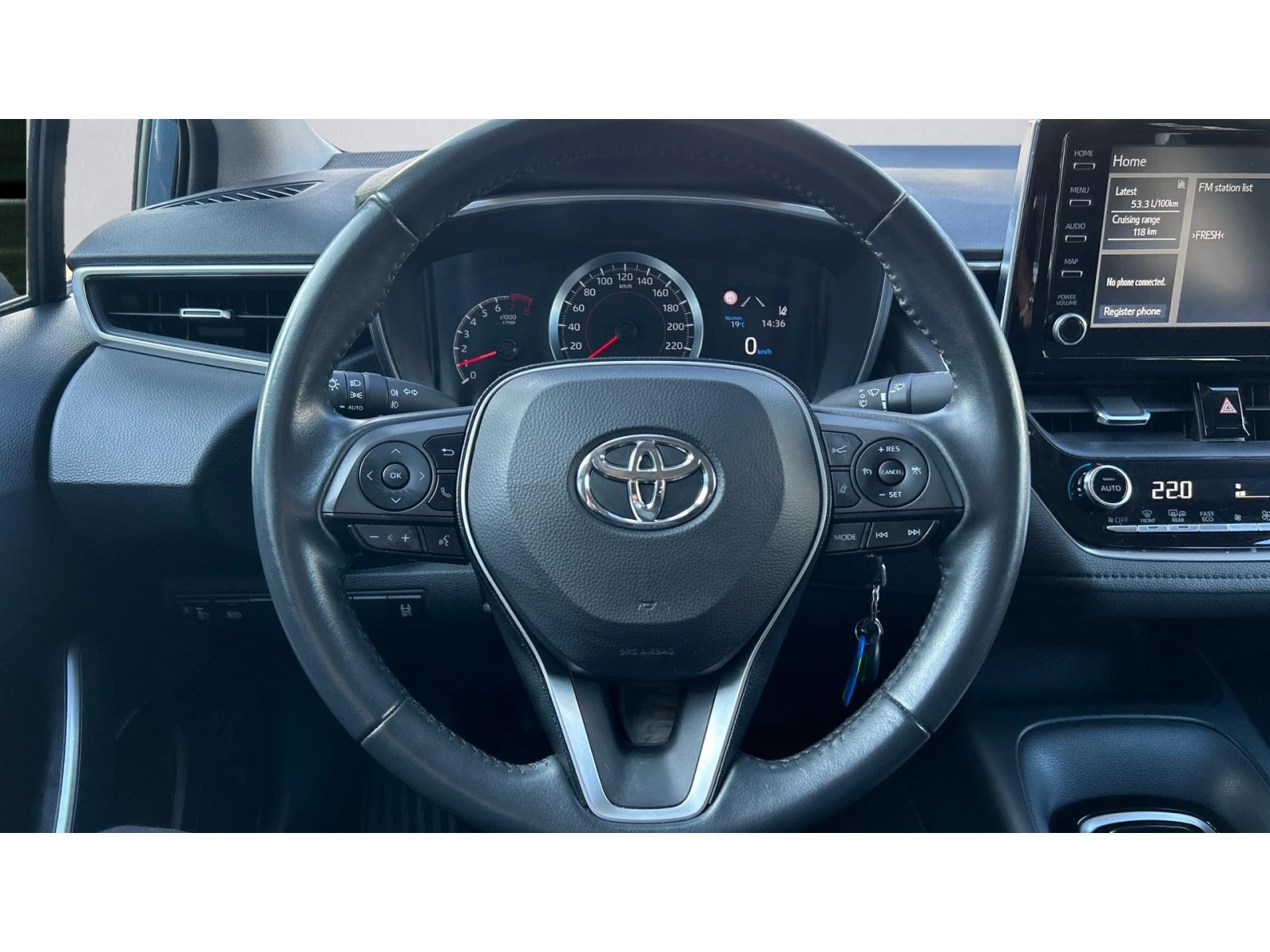 Toyota Corolla Месечна вноска от 393 лв. - изображение 9