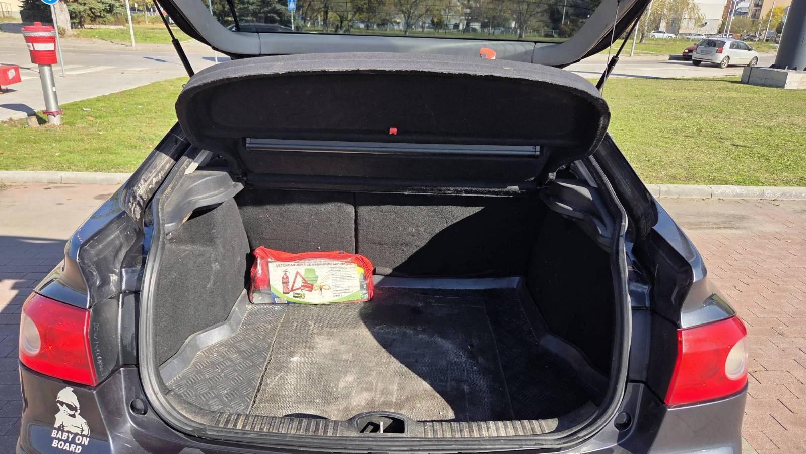 Renault Laguna 2.0 dCi 150��. | Mobile.bg � ����������� 12