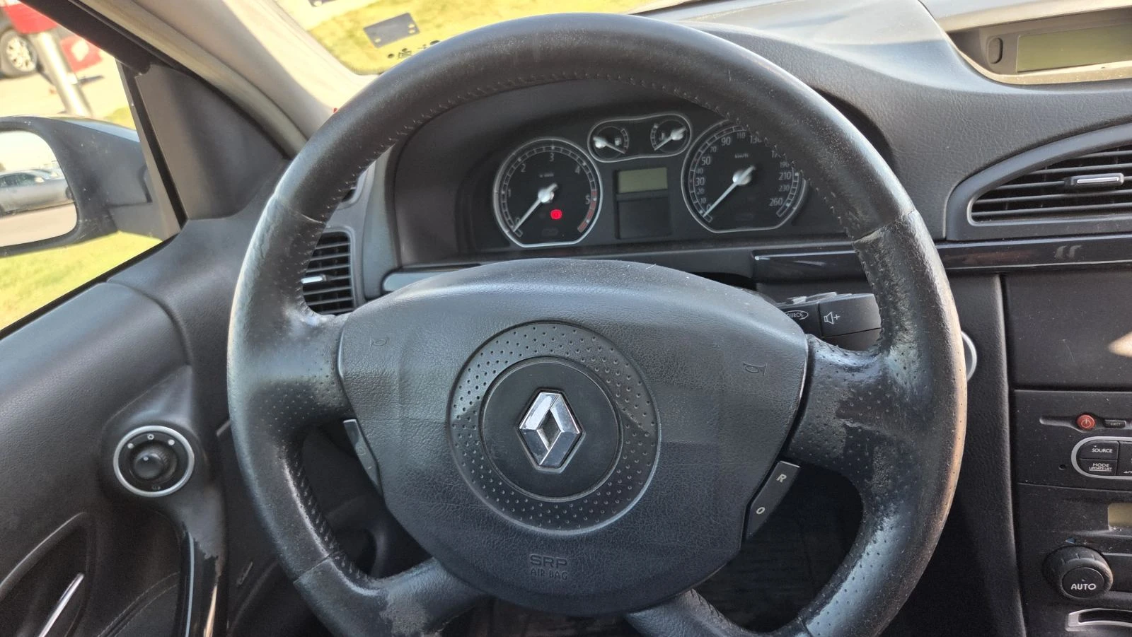 Renault Laguna 2.0 dCi 150кс. - изображение 7