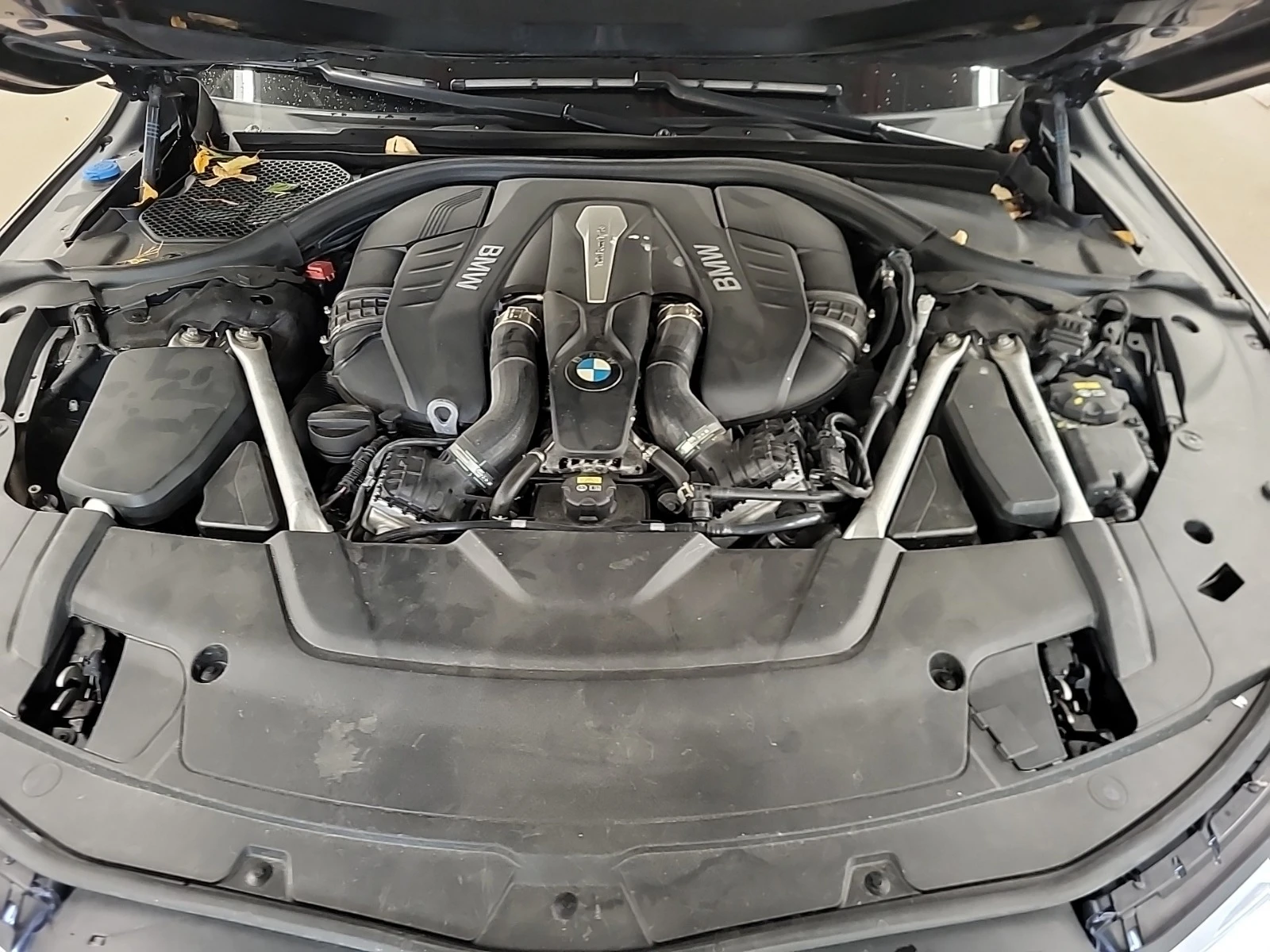 BMW 750 XDRIVE * * CARFAX * *   * *  | Mobile.bg   11