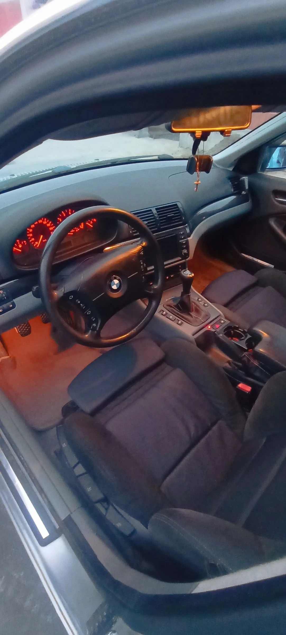 BMW 325, снимка 9 - Автомобили и джипове - 53815303
