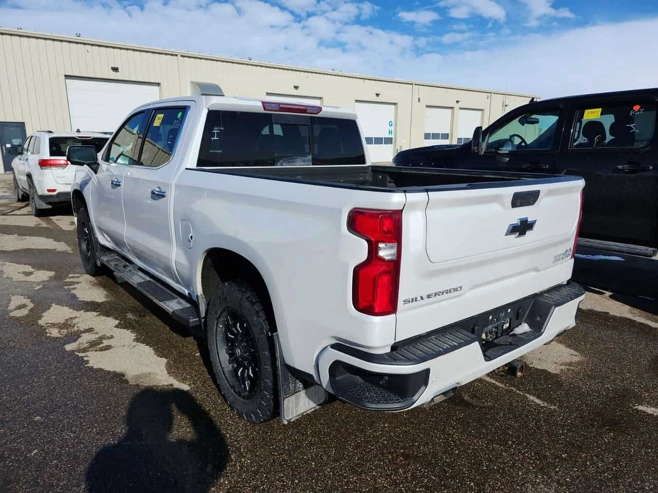 Chevrolet Silverado  HIGH COUNTRY| PANORAMA| ОБДУХВАНЕ| CARFAX , снимка 4 - Автомобили и джипове - 53826245