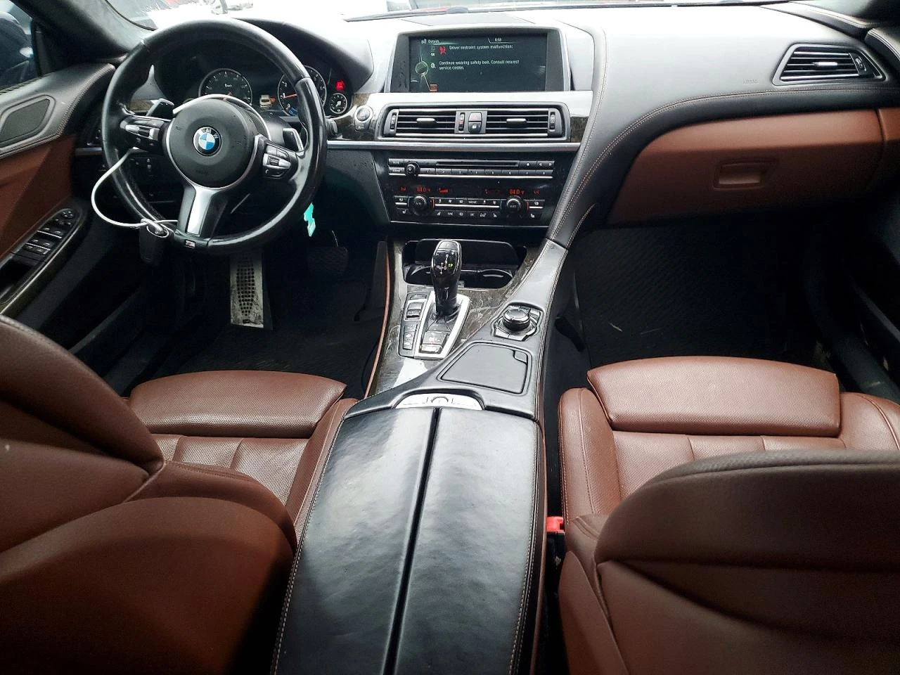 BMW 640 Xi* M-Pack* Gran Coupe* Обдухване* Хедъп* Амбиент, снимка 7 - Автомобили и джипове - 54422675