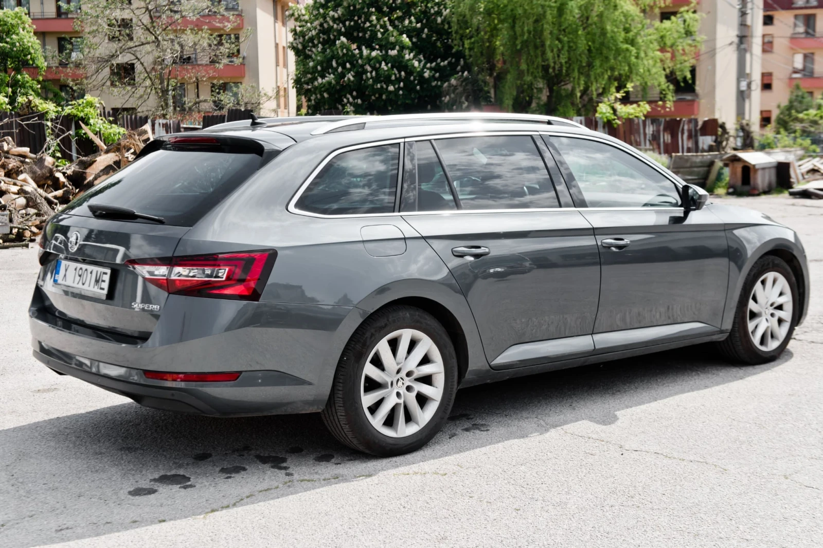 Skoda Superb 2.0TDI, снимка 5 - Автомобили и джипове - 54527822