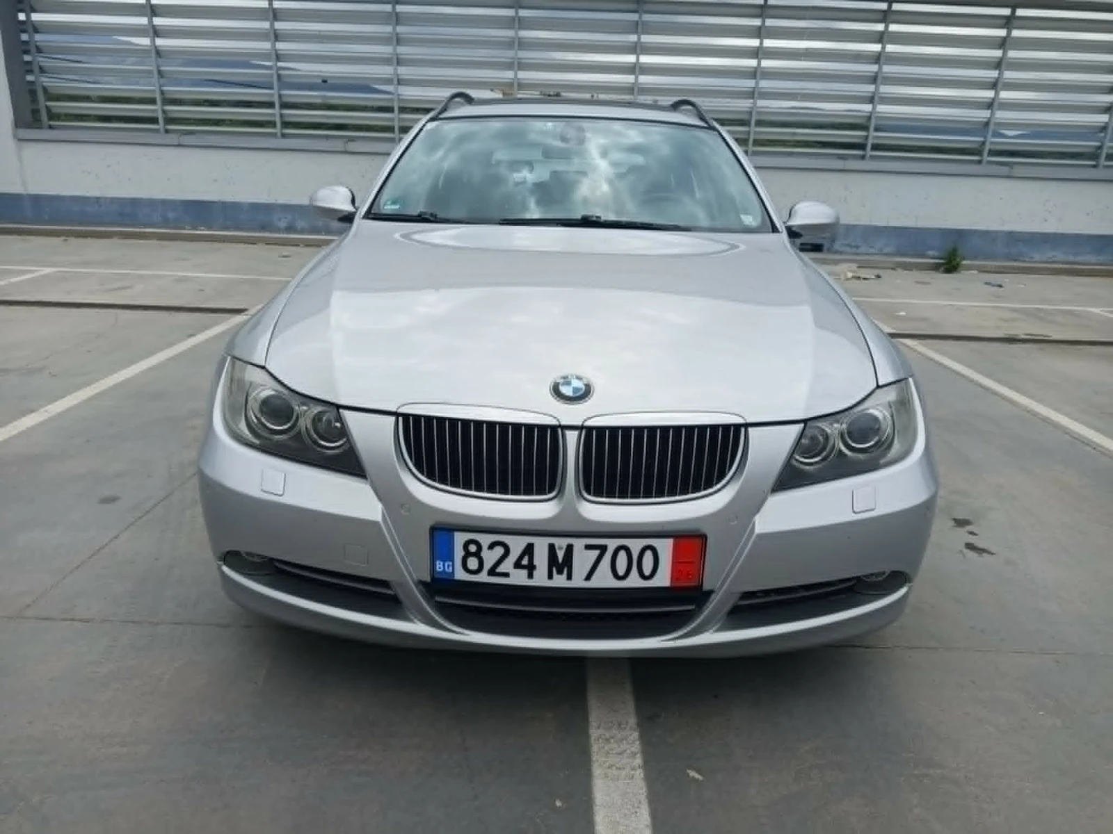 BMW 330 xd Панорама/Нави/Рекаро/Автомат, снимка 3 - Автомобили и джипове - 54544387