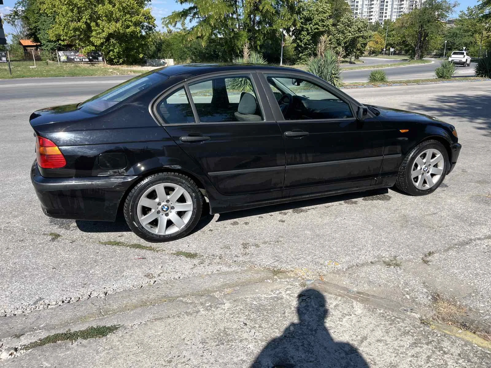 BMW 320, снимка 4 - Автомобили и джипове - 55514525