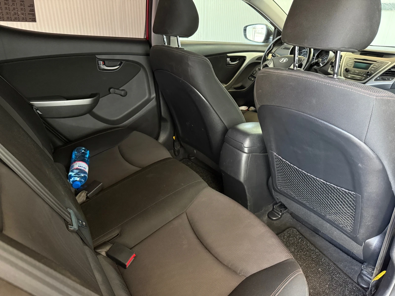 Hyundai Elantra 1.6i - ГАЗ, снимка 9 - Автомобили и джипове - 56302279