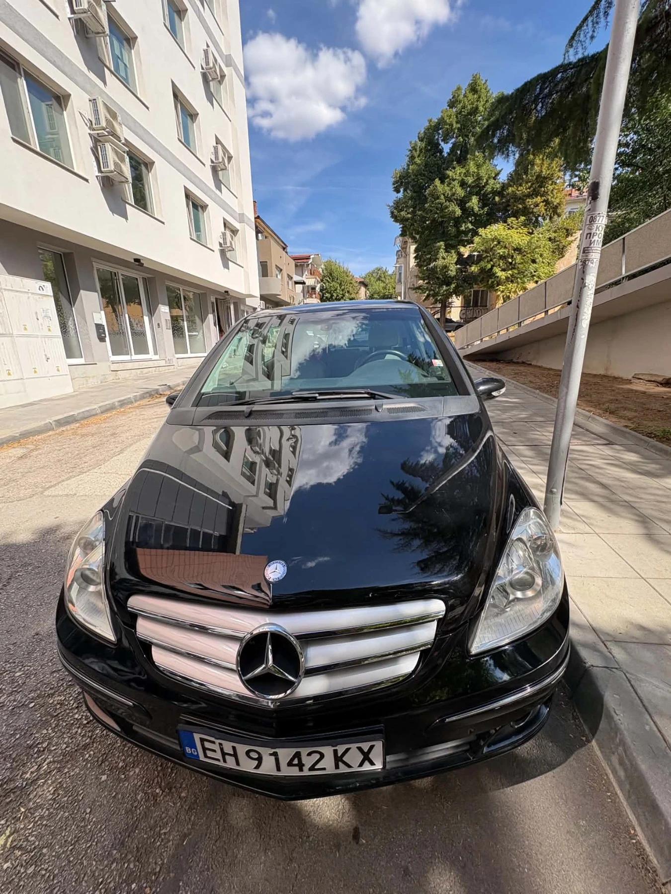 Mercedes-Benz B 200