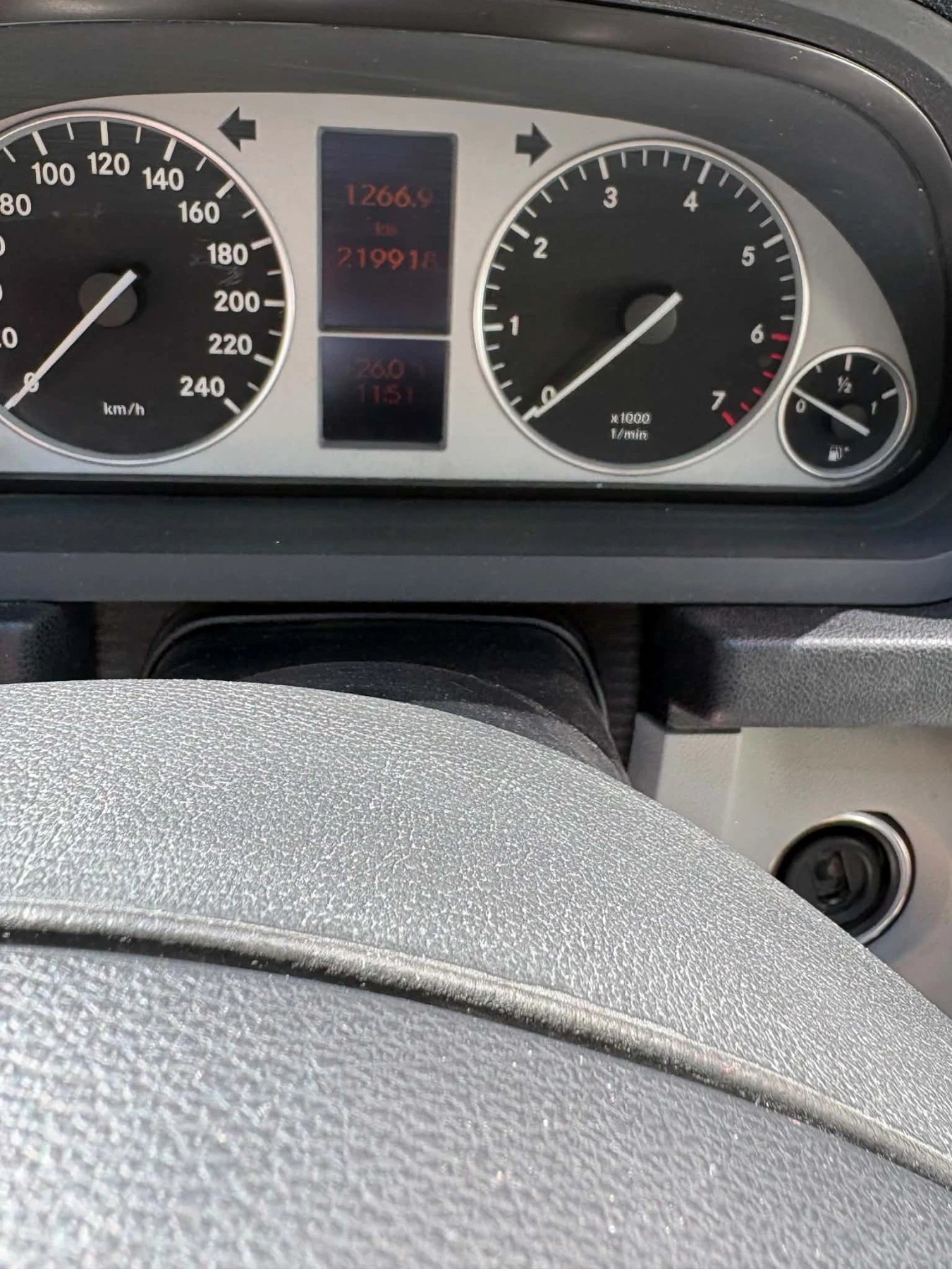 Mercedes-Benz B 200, снимка 5 - Автомобили и джипове - 56432177