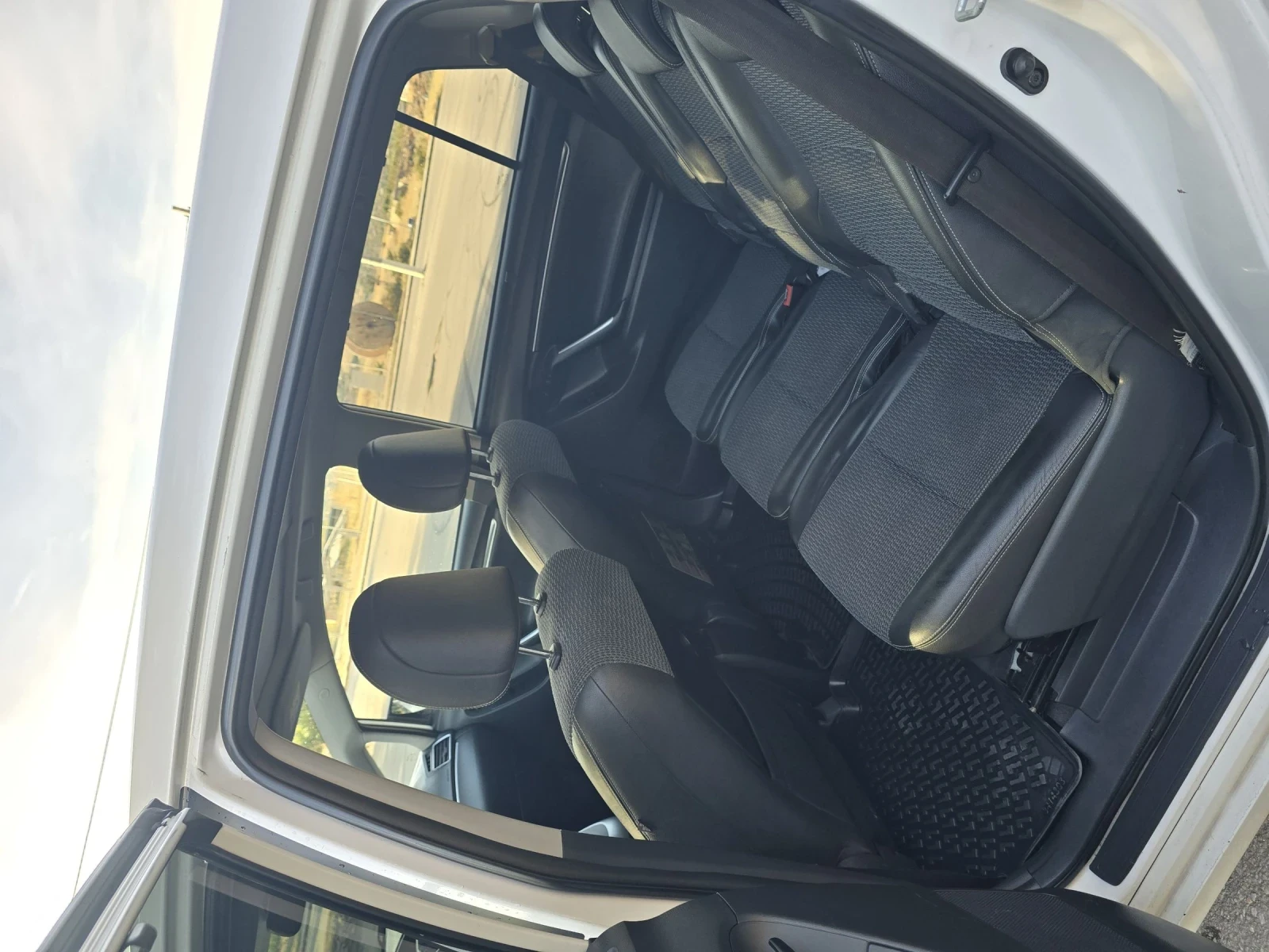 Toyota Verso, снимка 6 - Автомобили и джипове - 56483275