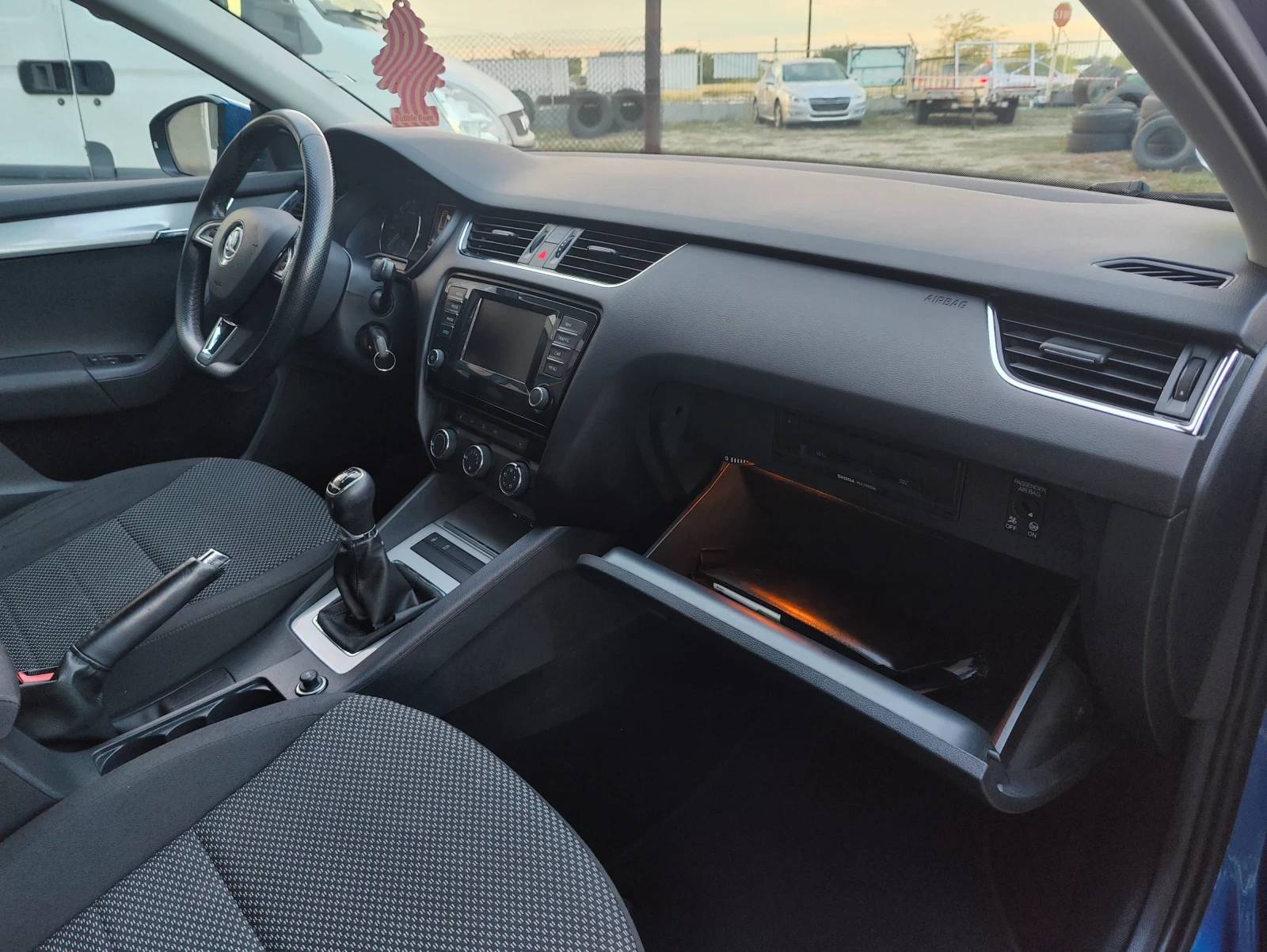 Skoda Octavia III GreenLine 1.6TDI (6 ��������) 110�.� | Mobile.bg � ����������� 13