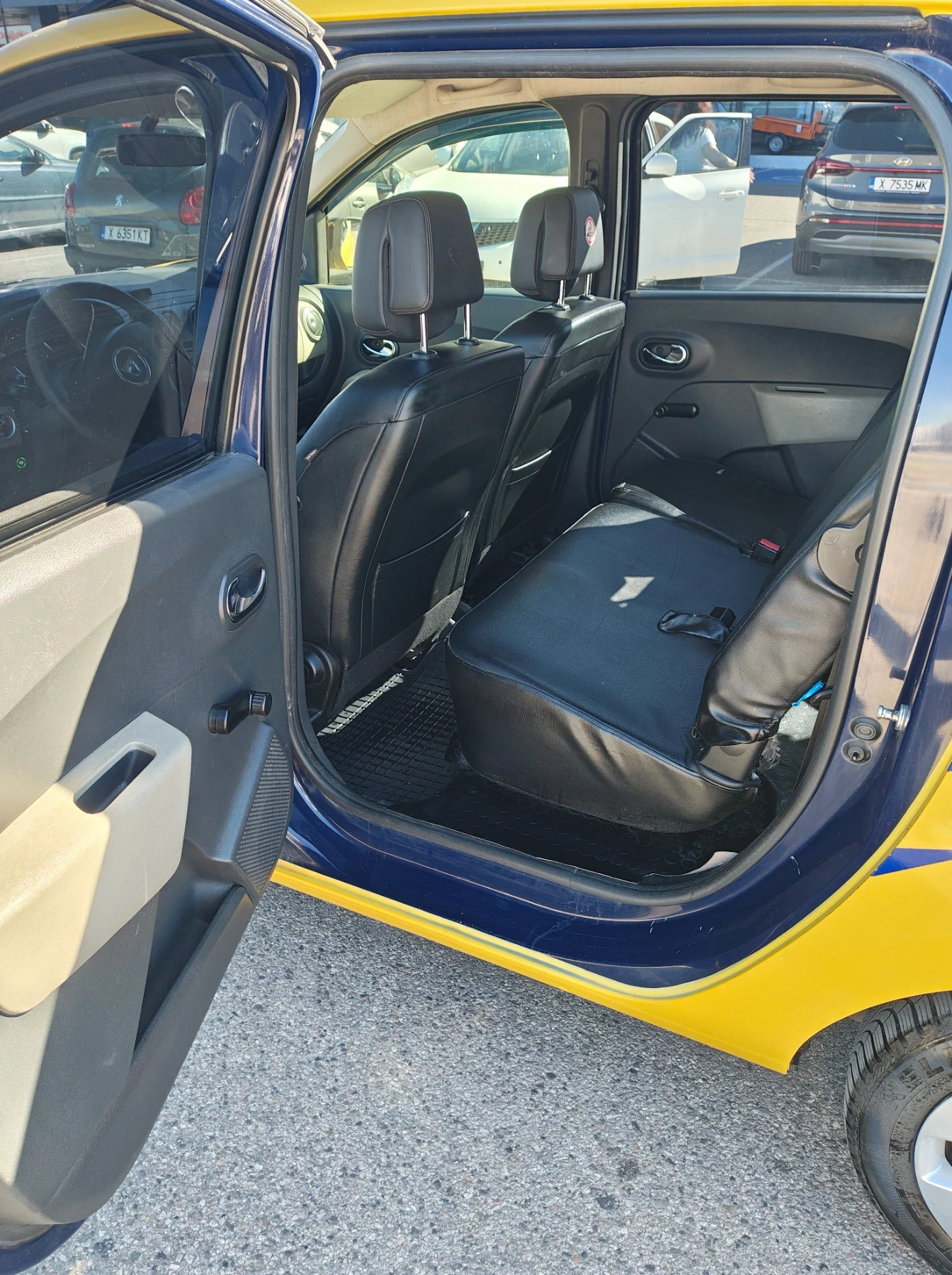 Dacia Lodgy, снимка 8 - Автомобили и джипове - 56575962