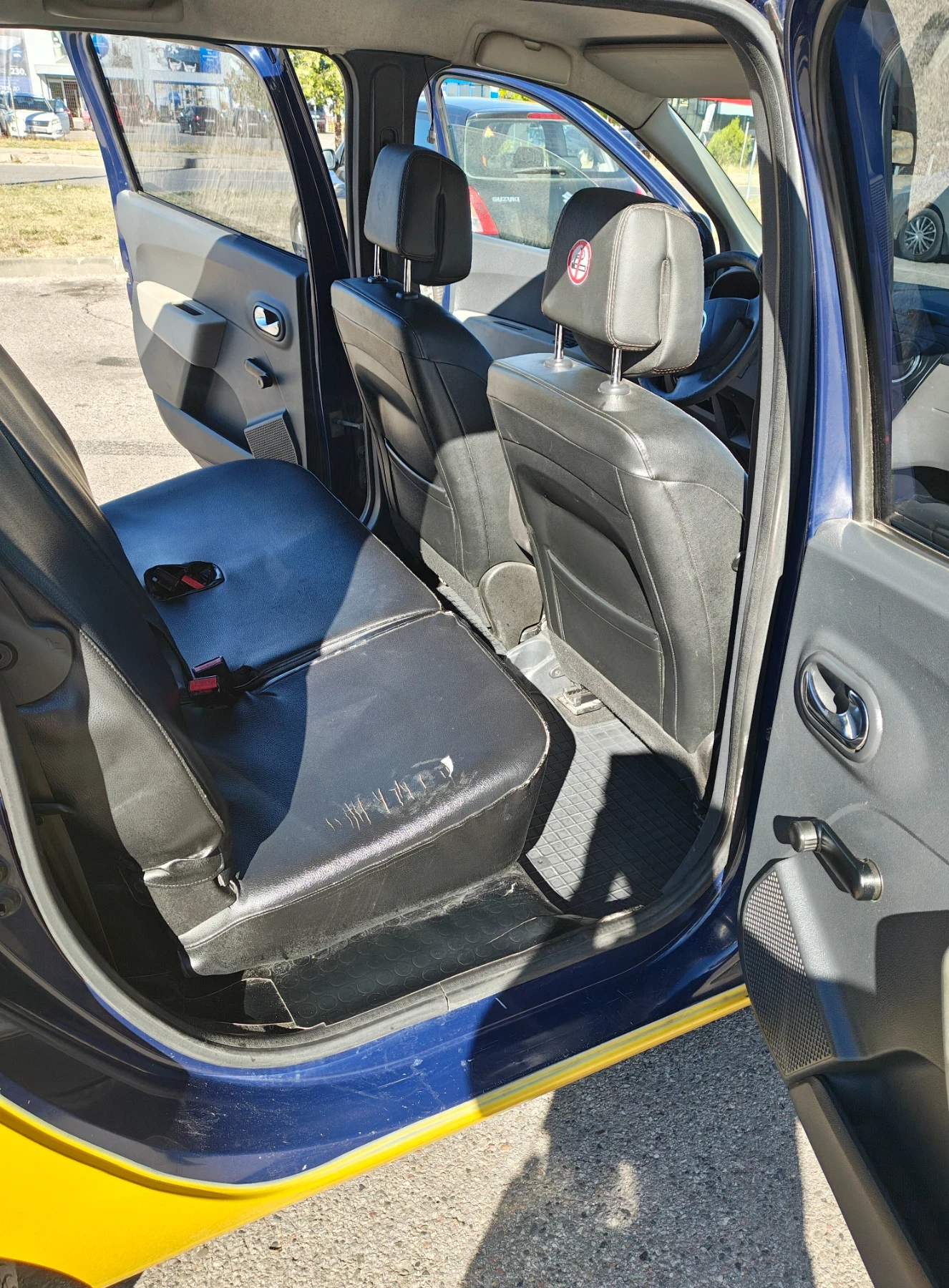 Dacia Lodgy, снимка 9 - Автомобили и джипове - 56575962