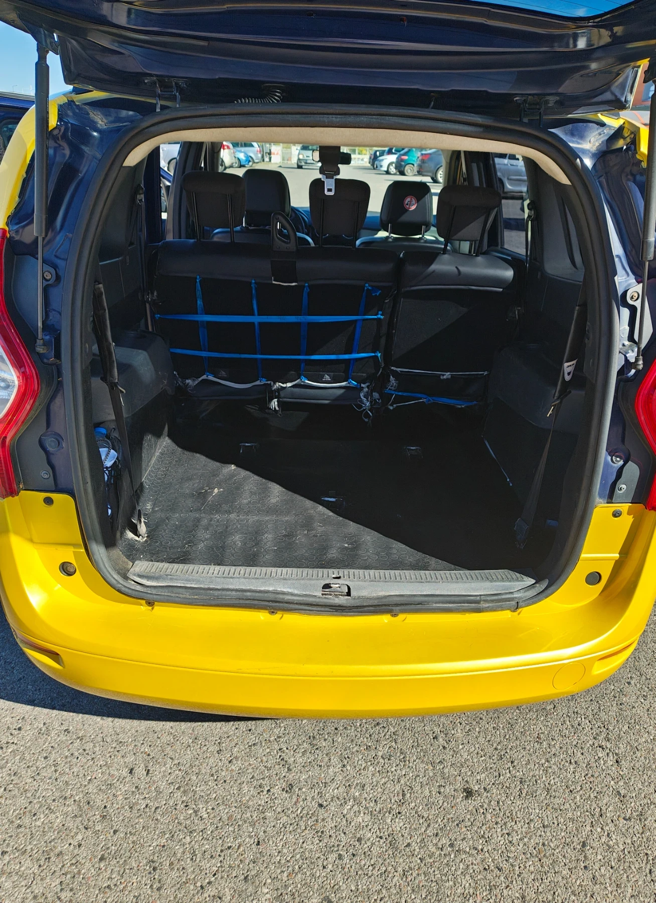 Dacia Lodgy, снимка 5 - Автомобили и джипове - 56575962