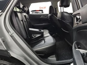 Kia Sportage 2.0 CRDi 4WD, снимка 12