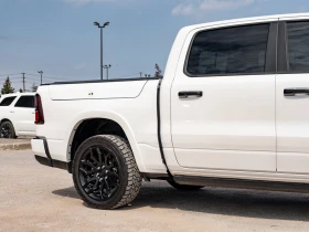 Dodge RAM 1500 Limited Crew Cab 4WD, снимка 5