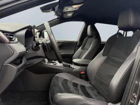 Обява за продажба на Toyota Rav4 PHEV/GR-SPORT/306HP/LED/HUD/ACC/360/JBL/MEMO/498f ~ 102 599 лв. - изображение 8