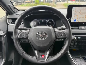 Обява за продажба на Toyota Rav4 PHEV/GR-SPORT/306HP/LED/HUD/ACC/360/JBL/MEMO/498f ~ 102 599 лв. - изображение 11