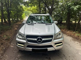 Обява за продажба на Mercedes-Benz GL 350 7МЕСТЕН| AMG| OFFROAD PACK| HARMAN KARDON| ОБСЛУЖЕ ~32 500 лв. - изображение 2