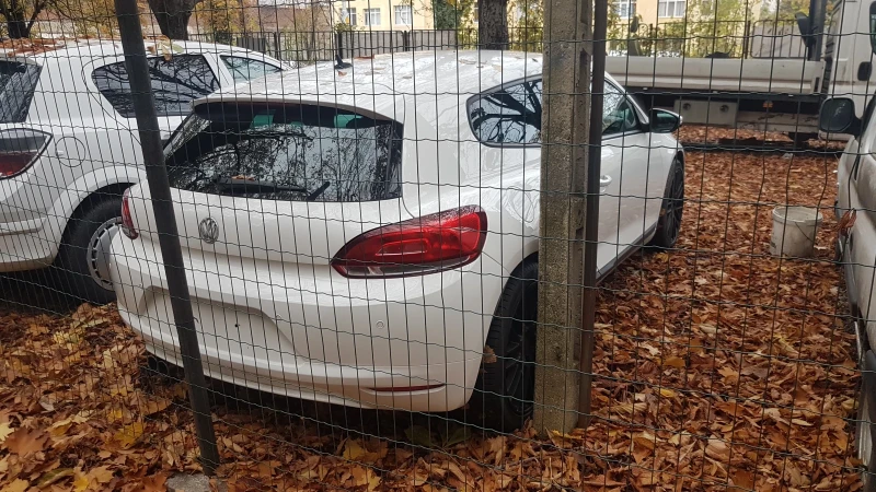 VW Scirocco 2.0TFSI 200 к.с Януари 2010, Kупе, Употребяван авт, снимка 5 - Автомобили и джипове - 47505507