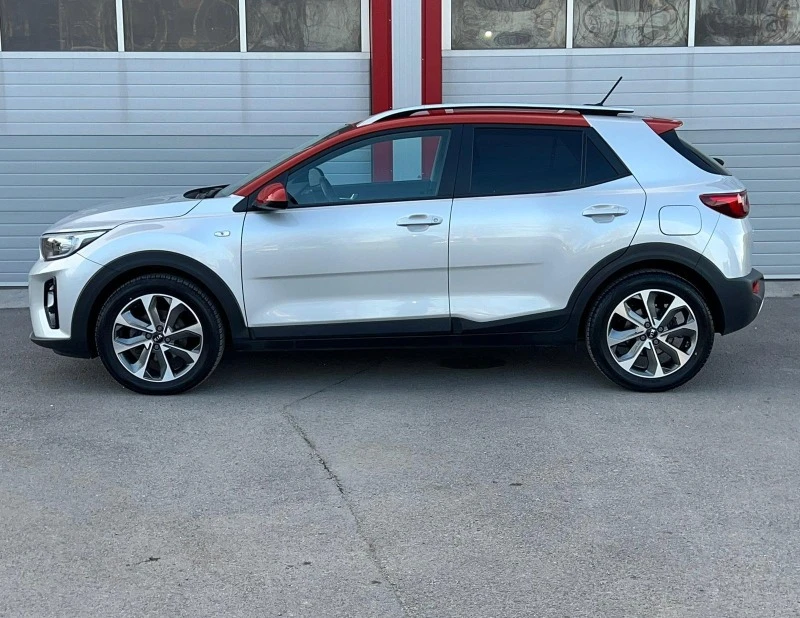 Kia Stonic 1.0T-GDI NAVI KAMERA KLIMATTRONIK EVRO 6B 99000KM, снимка 4 - Автомобили и джипове - 46771608