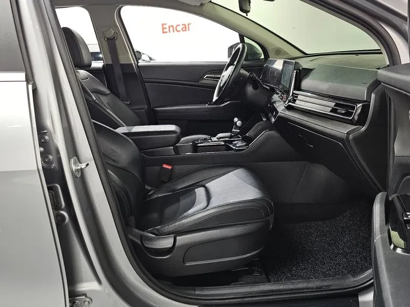 Kia Sportage 2.0 CRDi 4WD, снимка 11 - Автомобили и джипове - 54276453