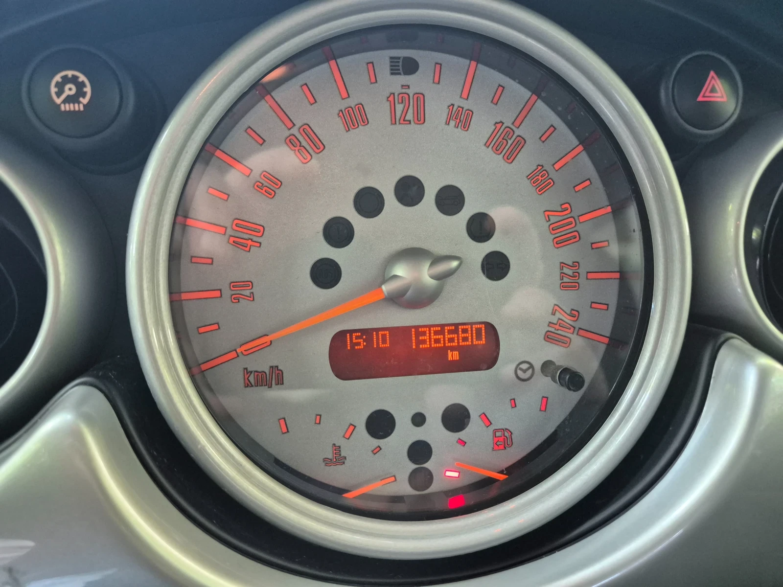 Mini Cooper   1.6 i Klima - изображение 9