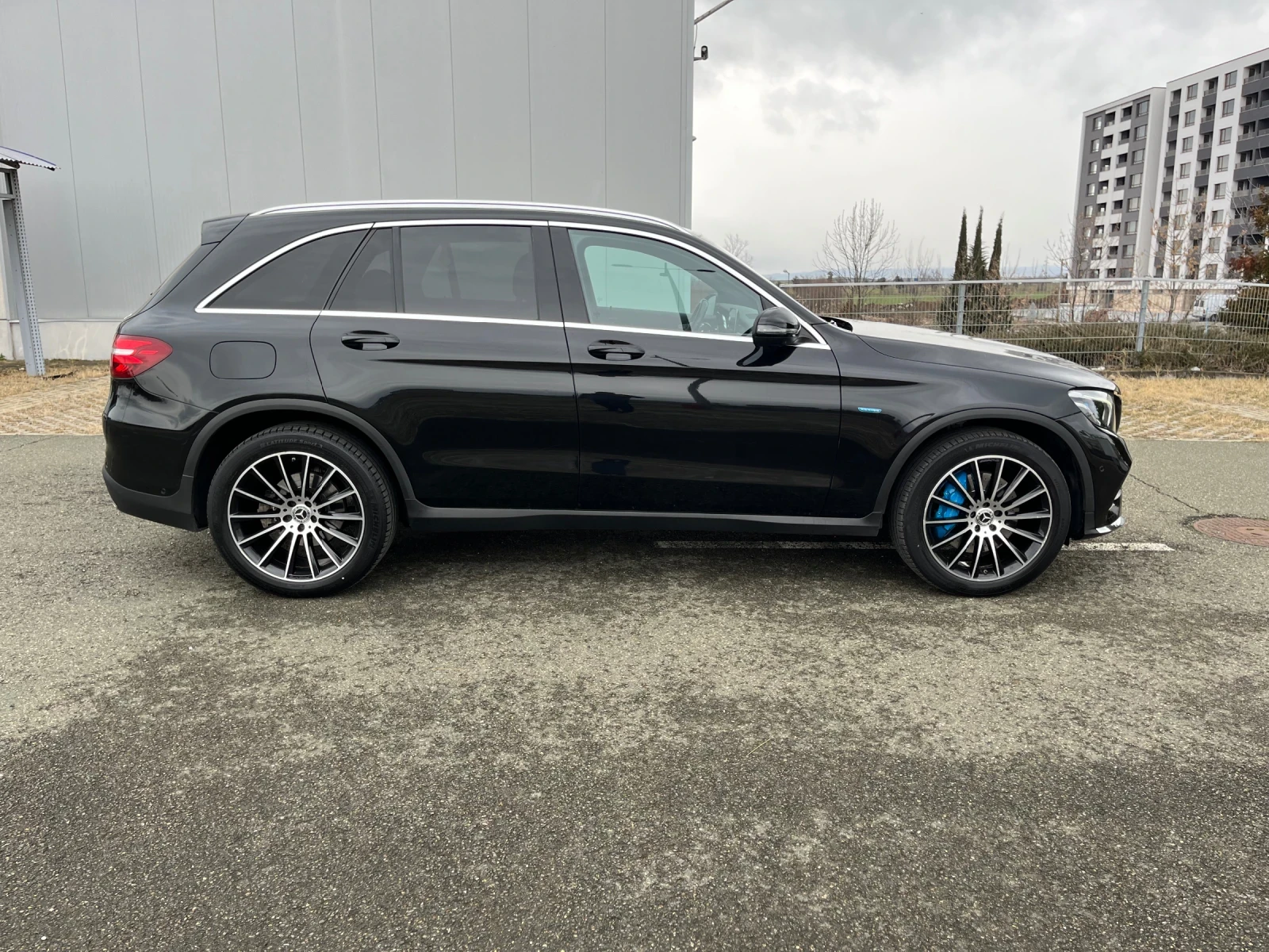 Mercedes-Benz GLC 350 AMG/Plug-in Hybrid | Mobile.bg — изображение 1