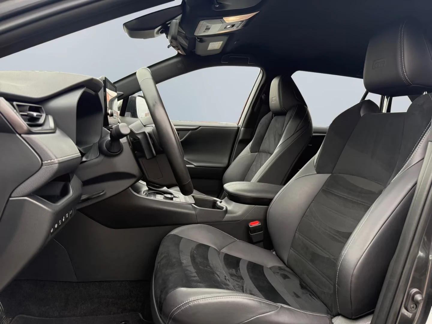 Toyota Rav4 PHEV/GR-SPORT/306HP/LED/HUD/ACC/360/JBL/MEMO/498f - изображение 9