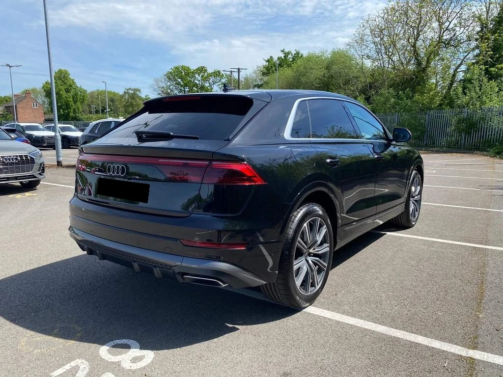 Audi Q8 50TDI Quattro S-Line - изображение 4