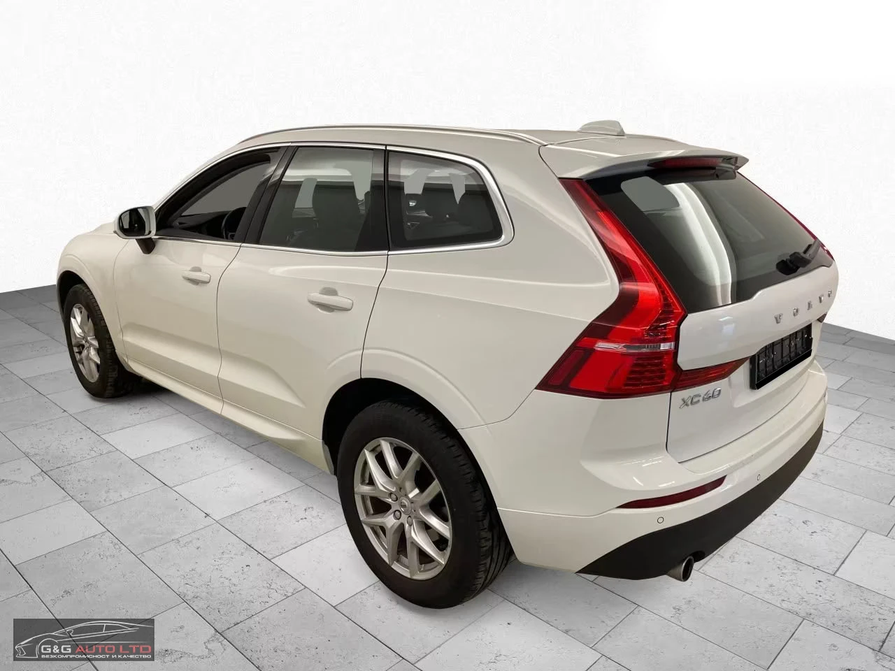 Volvo XC60 D4/MOMENTUM-PRO/190HP/ACC/AHK/CAM/AMBI/NAVI/615f - изображение 2
