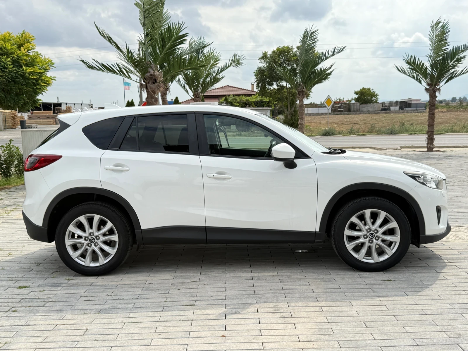 Mazda CX-5 2.2d AWD 4x4 Бяла Перла - изображение 4
