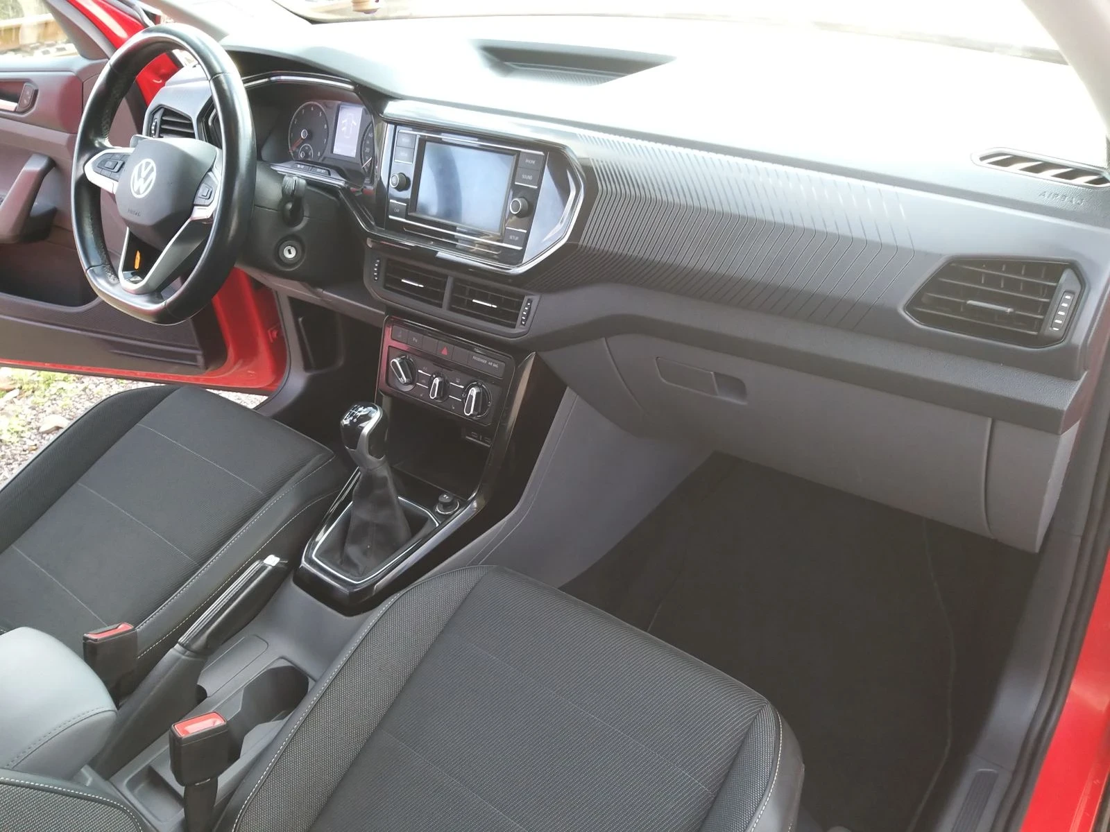 VW T-Cross 1.0 40 000�� !!! | Mobile.bg � ����������� 9