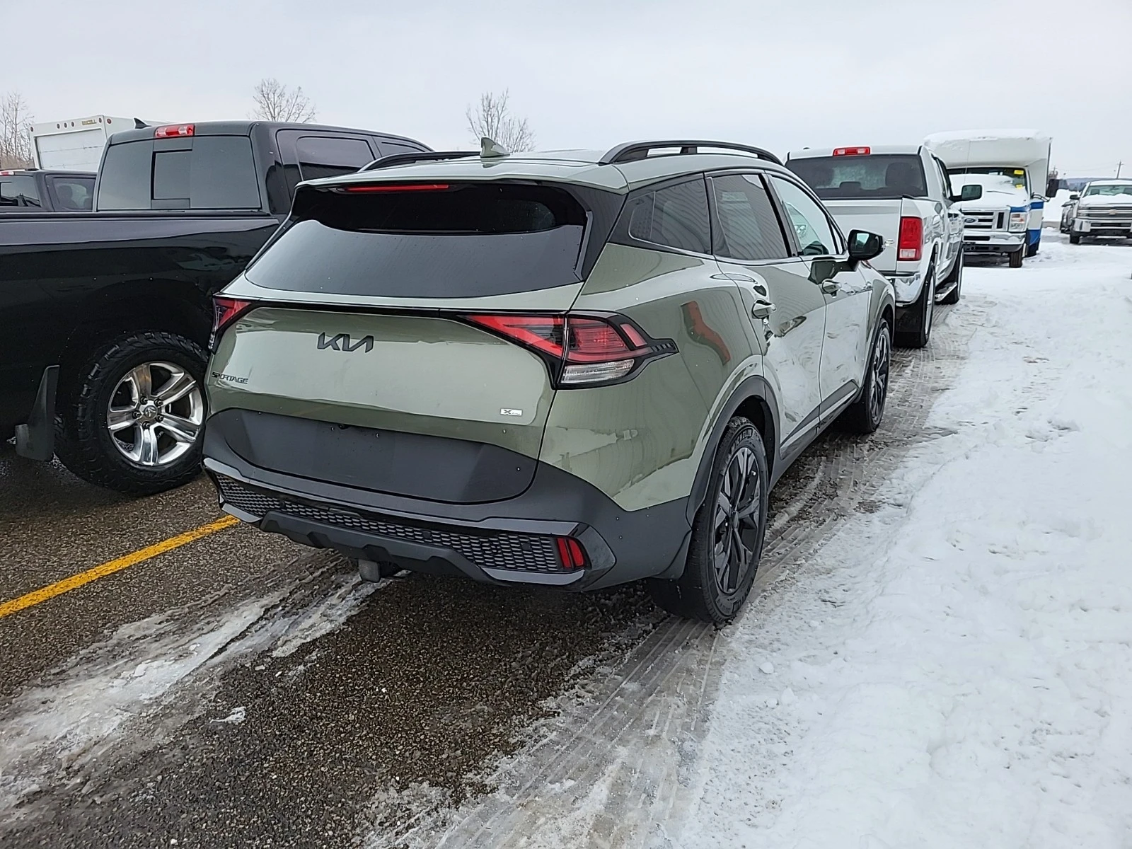 Kia Sportage 2.5L 4cyl AWD - изображение 3