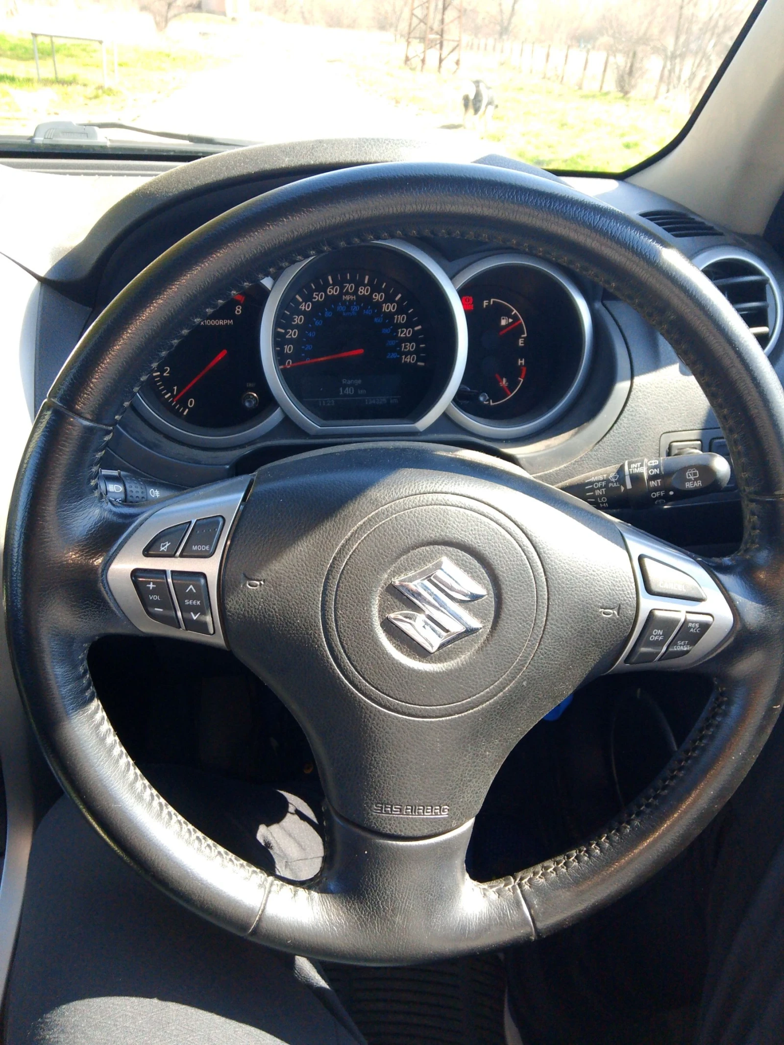 Suzuki Grand vitara 2.4, снимка 7 - Автомобили и джипове - 53845306