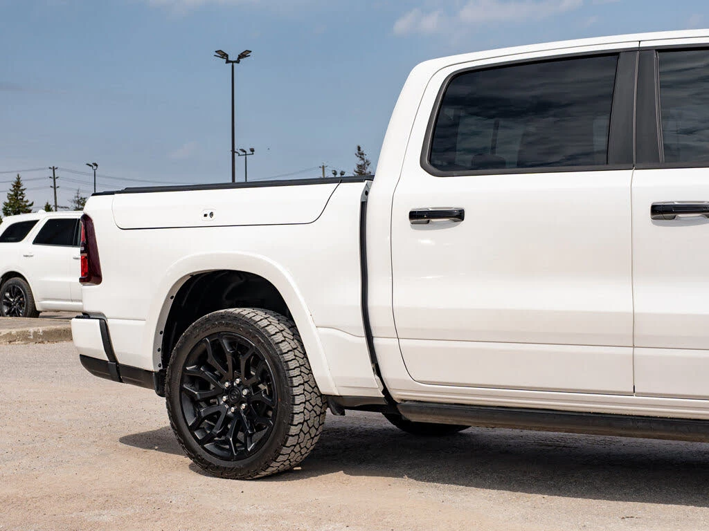 Dodge RAM 1500 Limited Crew Cab 4WD, снимка 5 - Автомобили и джипове - 54611847