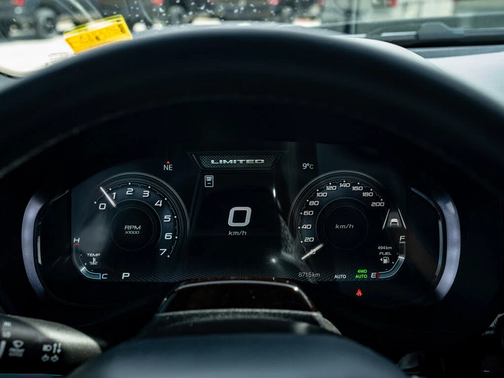 Dodge RAM 1500 Limited Crew Cab 4WD, снимка 14 - Автомобили и джипове - 54611847