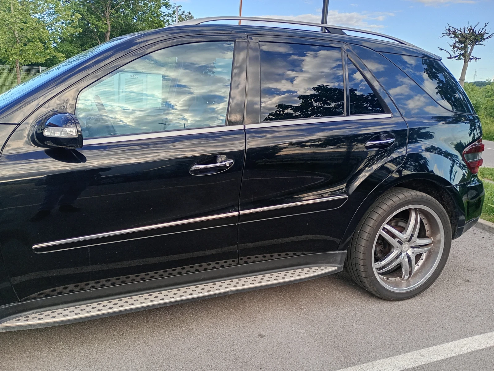 Mercedes-Benz ML 320, снимка 3 - Автомобили и джипове - 54631669