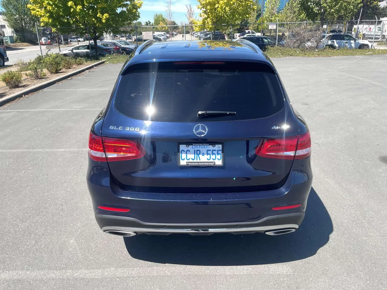 Mercedes-Benz GLC * 300 * CARFAX * БЕЗ ПЪРВОНАЧАЛНА ВНОСКА, снимка 4 - Автомобили и джипове - 55014689