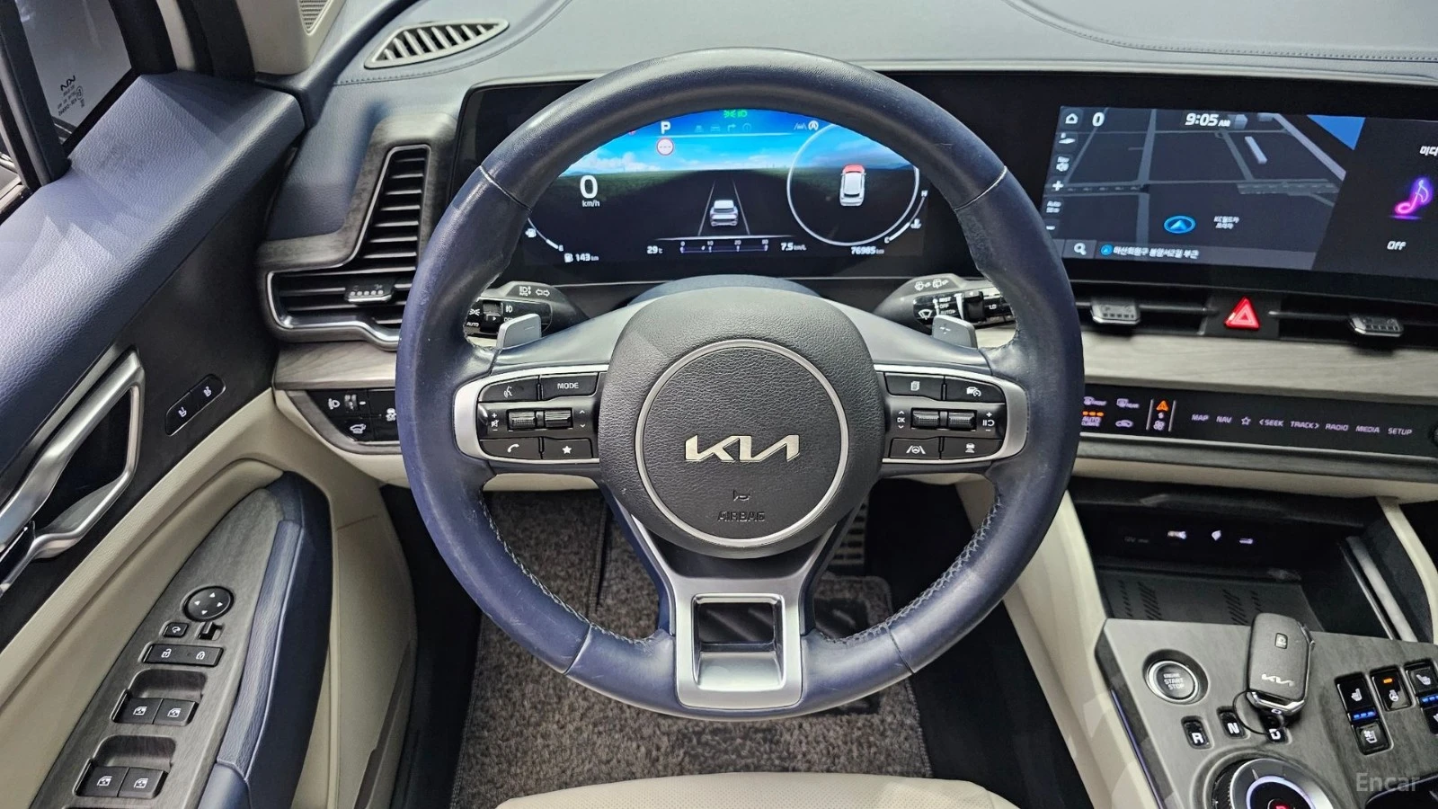 Kia Sportage 1.6T* SIGNATURE* КОЖА* ПОДГРЕВ* ОБДУХВАНЕ* 360* , снимка 13 - Автомобили и джипове - 55532618