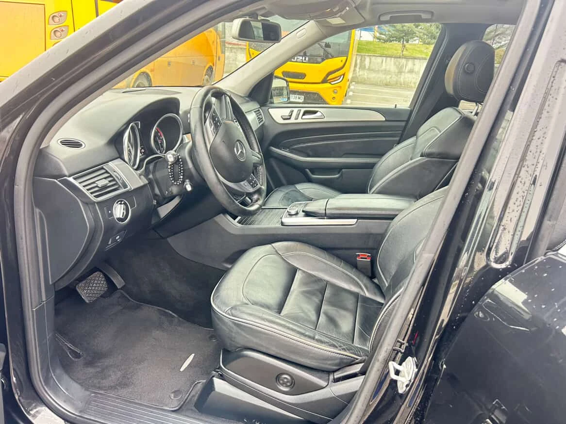 Mercedes-Benz ML 350 3.0 Bluetec, Навигация, Кожен салон, Шибидах, снимка 6 - Автомобили и джипове - 55540572