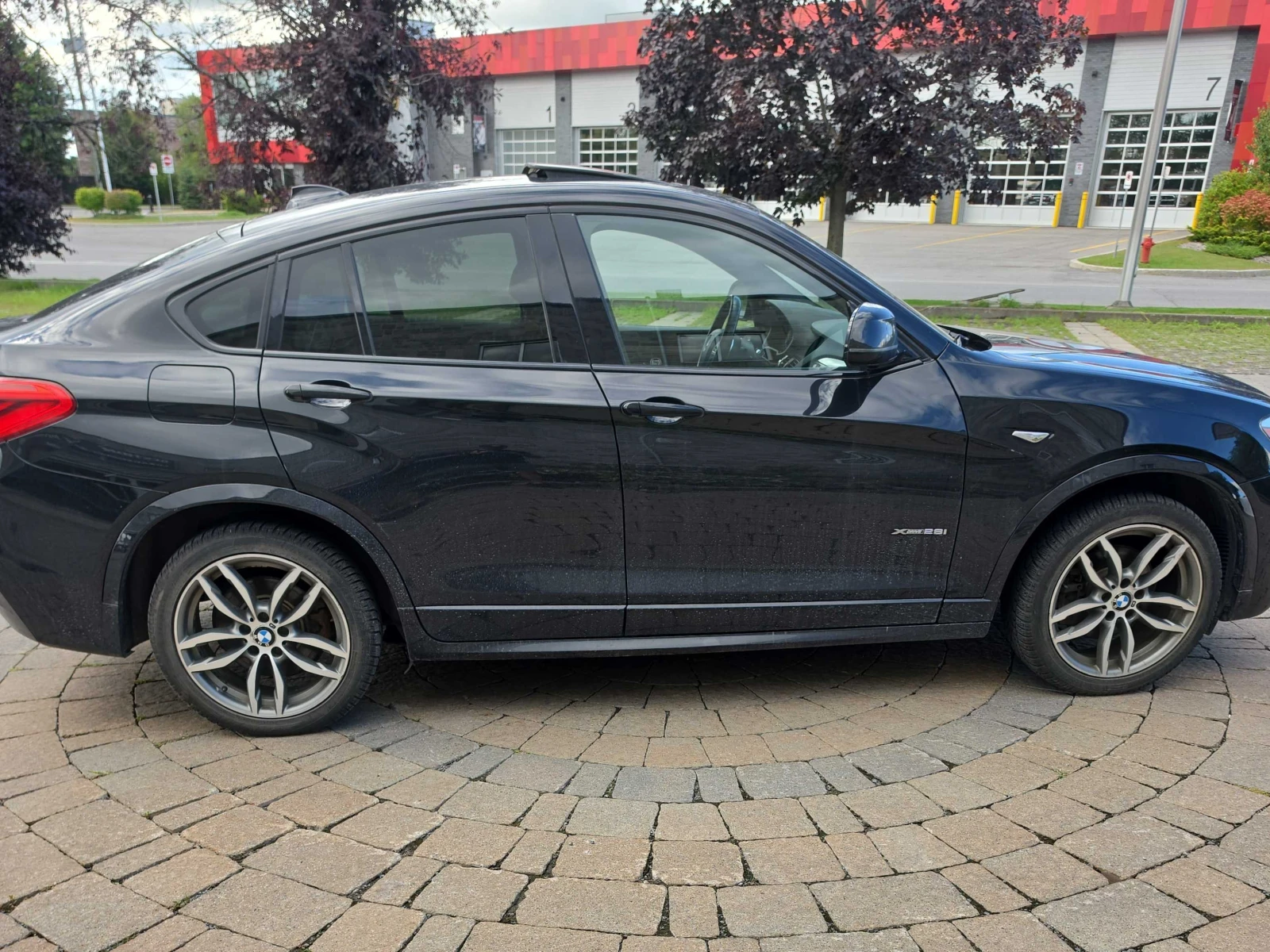 BMW X4 * xDrive28i * 1 СОБСТВЕНИК * БЕЗ ИНЦИДЕНТИ, снимка 3 - Автомобили и джипове - 55977737