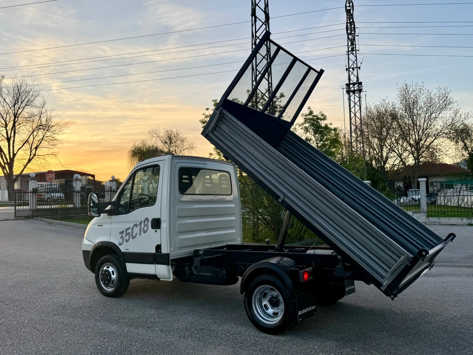 Iveco 35c18 Оригинален Самосвал* N1* Топ!!!, снимка 2 - Бусове и автобуси - 54308439