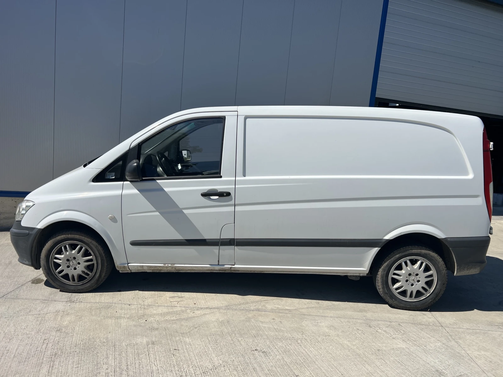 Mercedes-Benz Vito 113 CDI , снимка 8 - Бусове и автобуси - 54561004